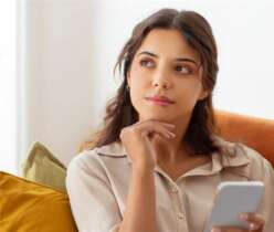 women on mobile