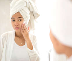 Acne removal methods