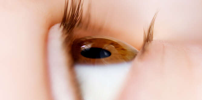 The Right Way to Use Eye Drops