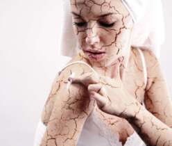 The best ways to treat skin dryness
