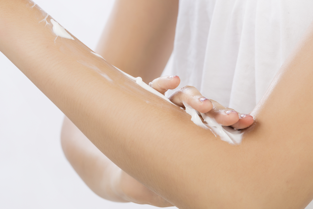 The best ways to treat skin dryness