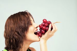 Grapes do wonder for your Teeth and Help fight tooth decay