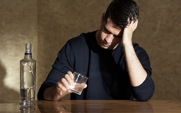 alcohol use disorder symptoms treatment and screening
