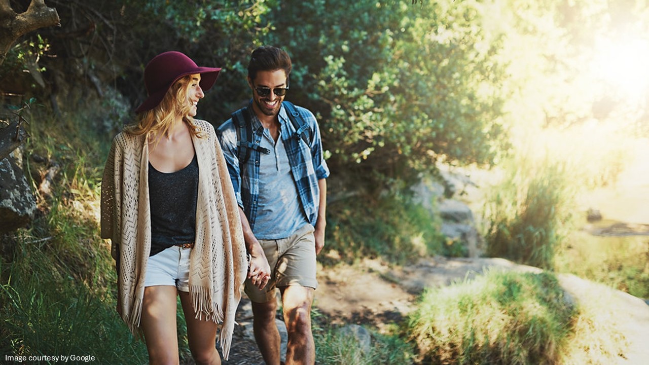 A men and women travelling