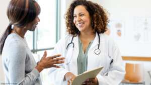 doctor with women patient